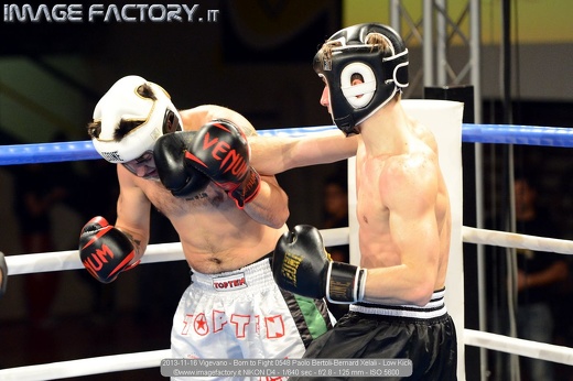 2013-11-16 Vigevano - Born to Fight 0548 Paolo Bertoli-Bernard Xelali - Low Kick